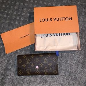 Louis Vuitton Emilie Wallet Rose EUC